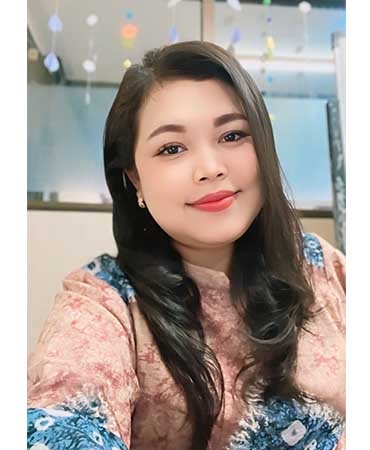 Nelly Novida.T, S.S., M.Pd.