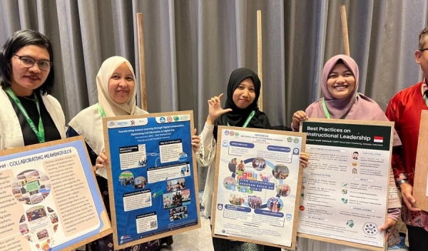 Sains, Kepemimpinan, dan Persahabatan: Cerita dari Bandung