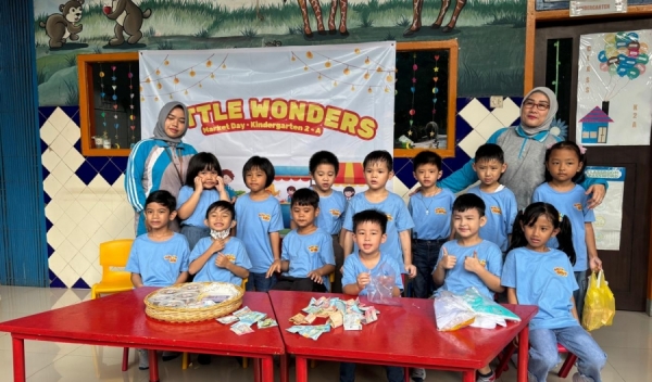MARKET DAY, MENGENALKAN BISNIS DI DUNIA PAUD DAN TK